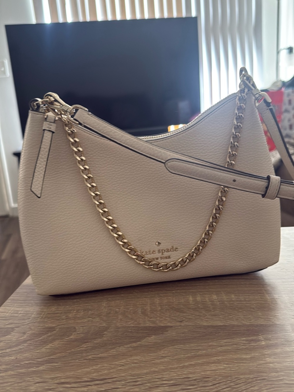 kate spade cream leather shoulder bag with gold chain